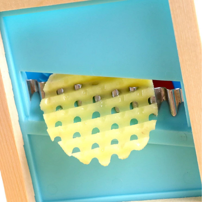  Coupe-frite en acier inoxydable et du bois pour frites maison croustillantes et uniformes