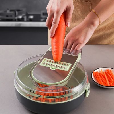 Coupe-legumes-mandoline multifonction-carottes