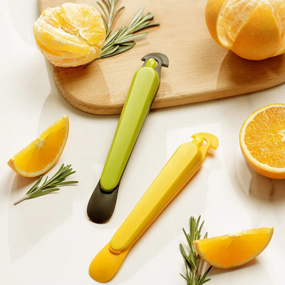 Eplucheur-vert-et-jaune