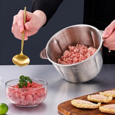 Hachoir-a-viande-electrique-pratique