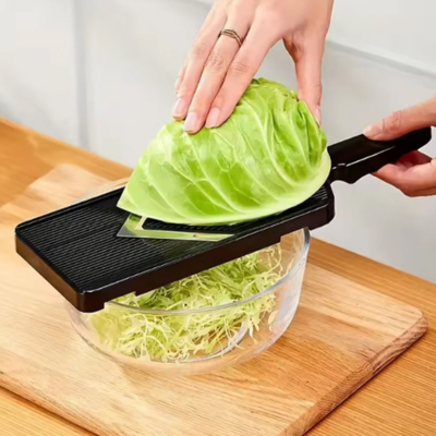 Mandoline-japonaise-simple-a-utilizer