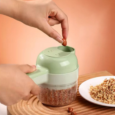 Mini-hachoir-electrique-coupe-noix