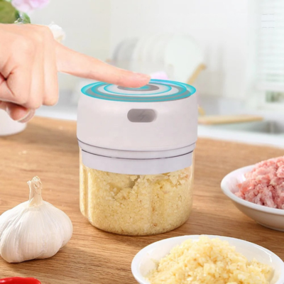 Mini-hachoir-electrique