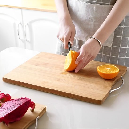 Planche-a-decouper-bois-naturel