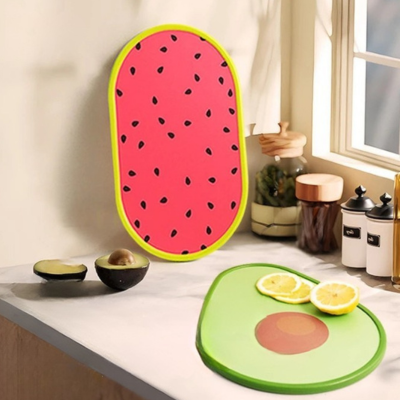 Planche-a-decouper-pasteque-avocat