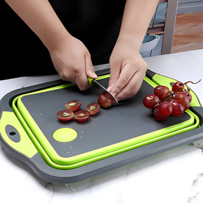 Planche-a-decouper-pliable-verte