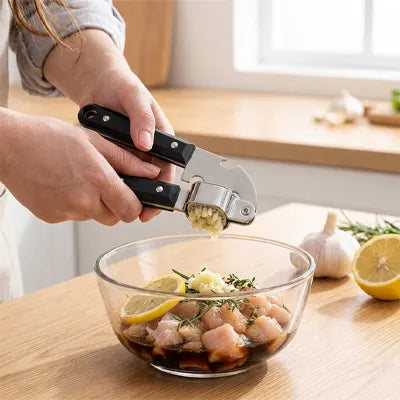 Presse ail en inox confortable