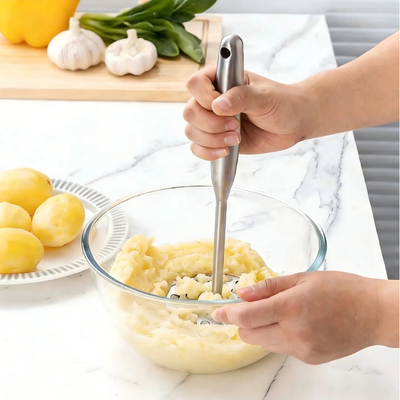 Presse purée en inox facile à utiliser