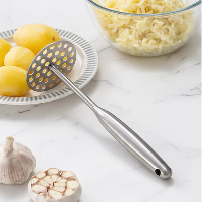 Presse purée en inox pratique
