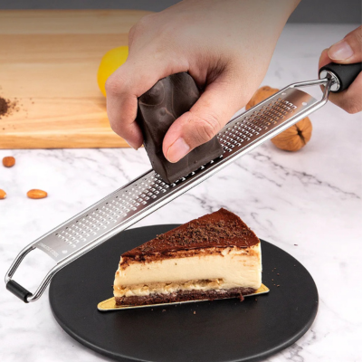 Râpe Parmesan et râpe chocolat