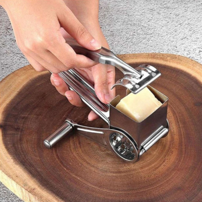 Râpe à fromage  en acier inoxydable