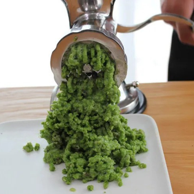 Hachoir-a-viande-manuel-coupe-legumes