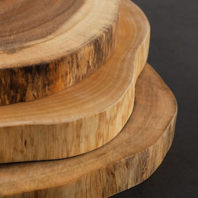 planche-a-decouper-en-bois-naturel-pour-cuisine